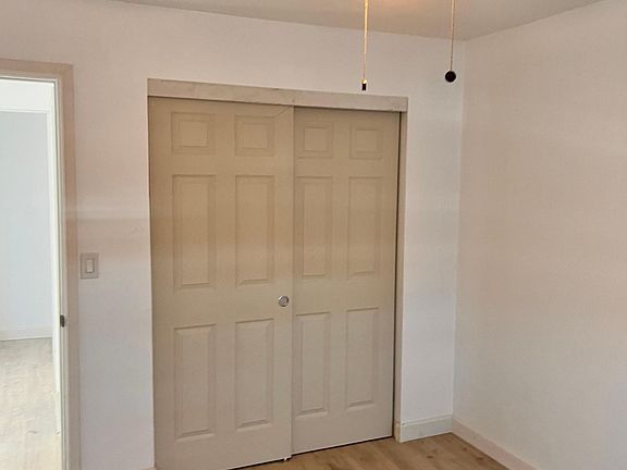 5th image of 2770 Chaffee St #C