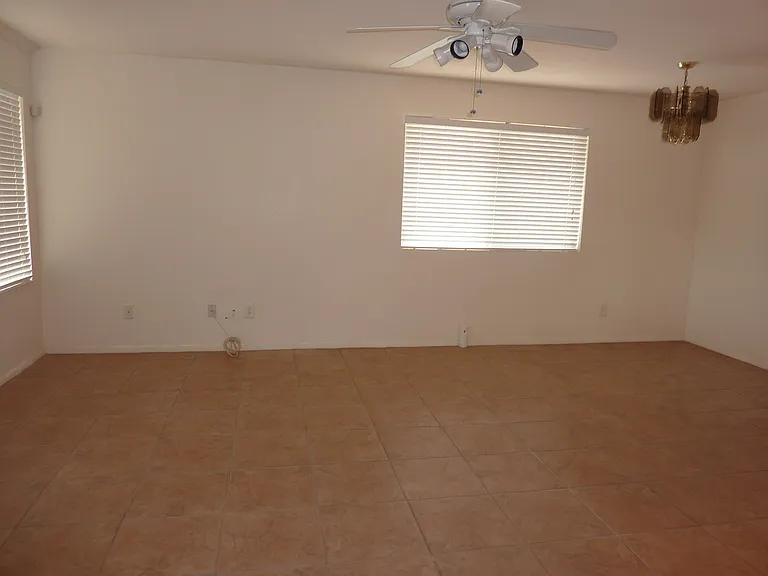 Living Room/Dining Room