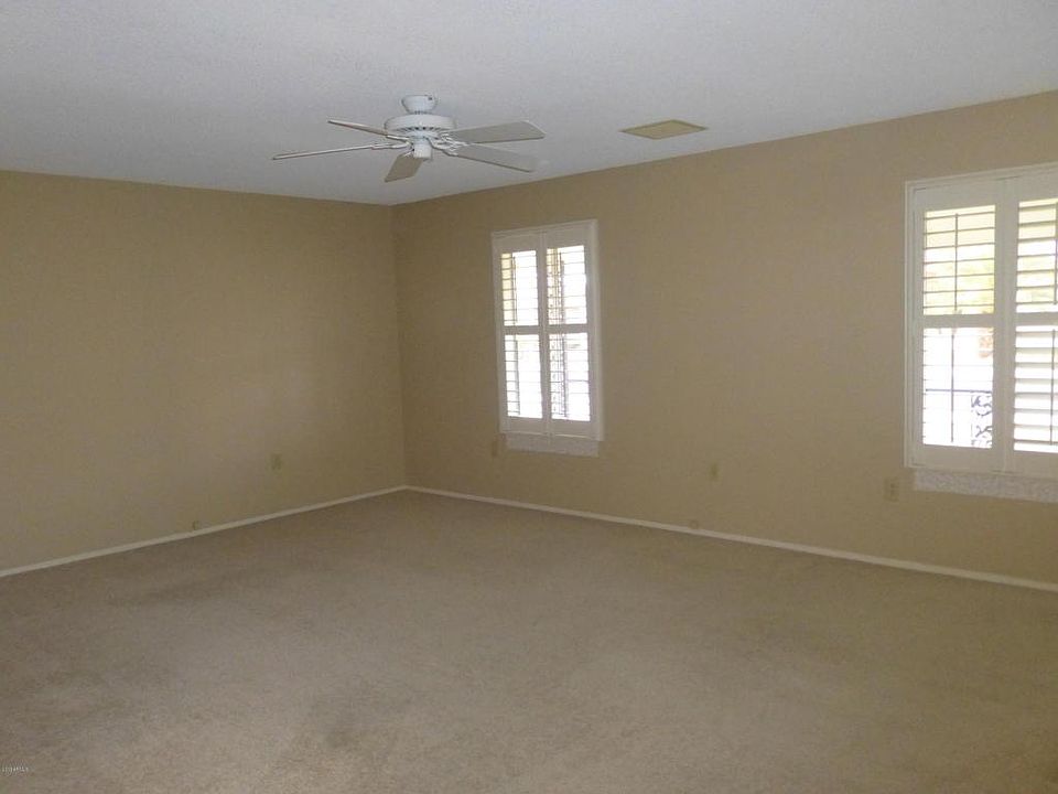 1st image of 10833 W Wedgewood Dr