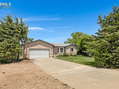 235 E Idaho Springs Dr, Pueblo West, CO, 81007
