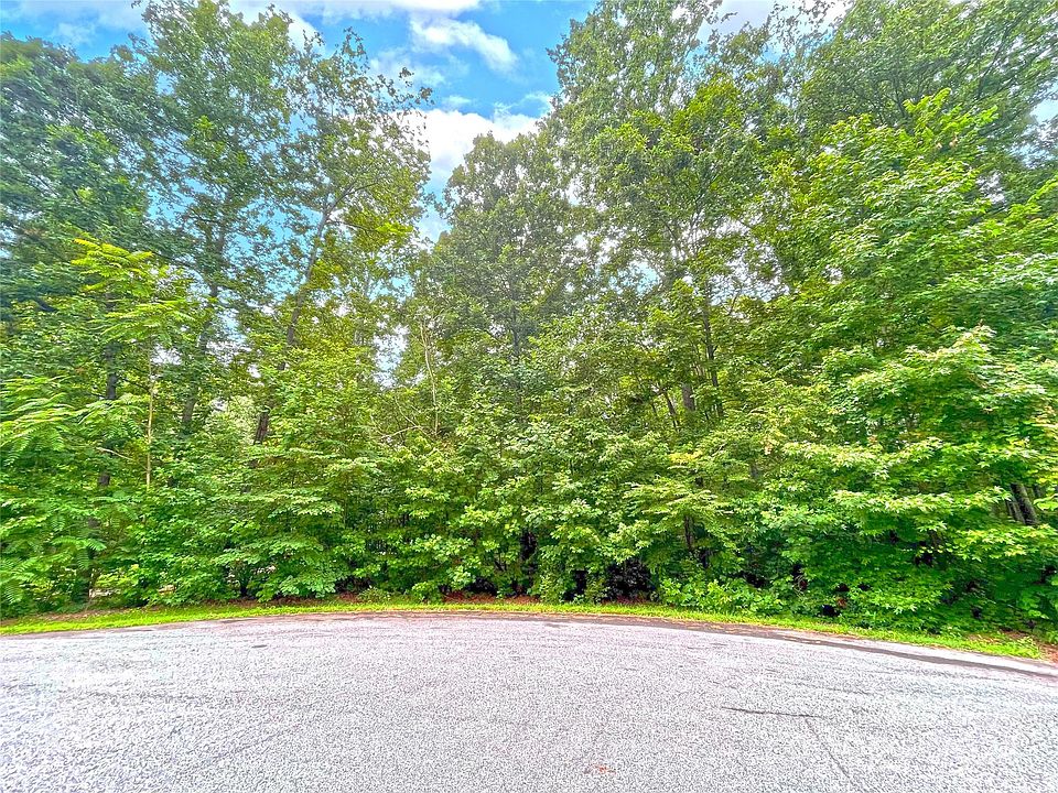 1st image of 285 Worthington Dr