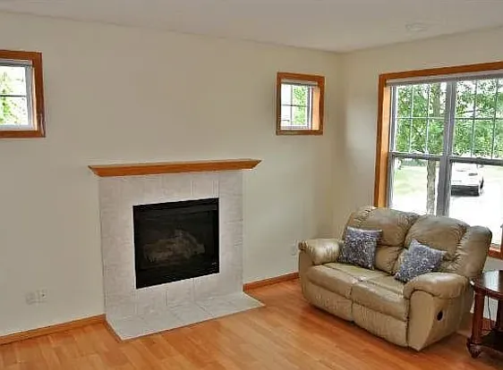 1554 Independence Dr — Photo 17