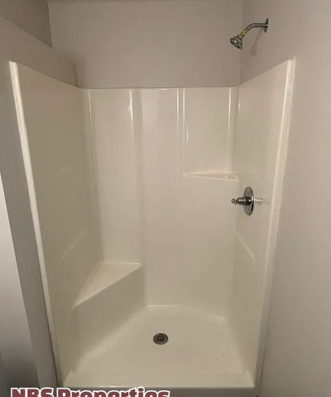 867 N Gallaher View Road Northwestunit #207 — Photo 11