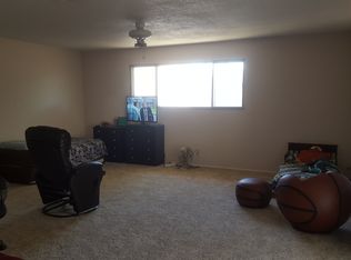 902 Avenida Manana, Roswell, NM 88203