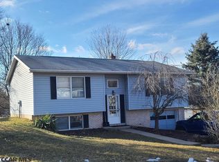 2630 Penbrook Ln, State College, PA 16801