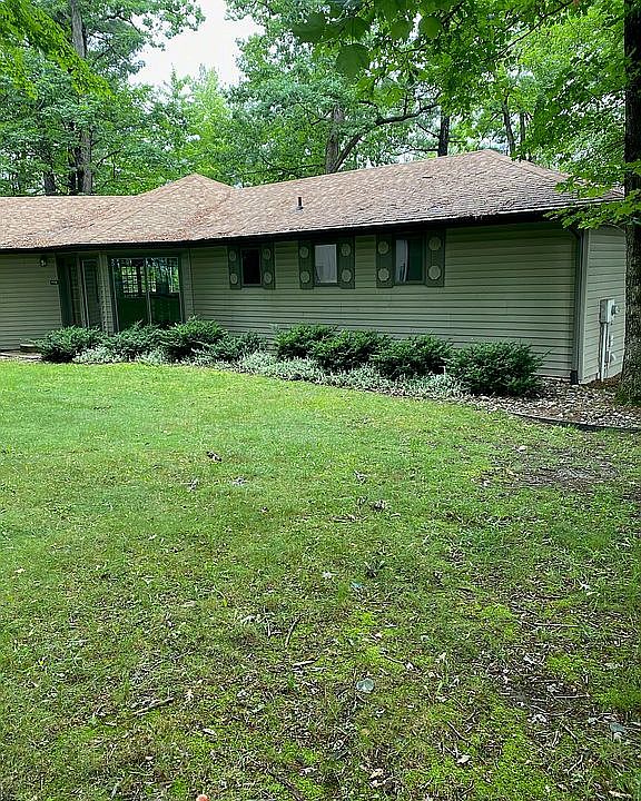 1st image of 13578 Leack Dr NE