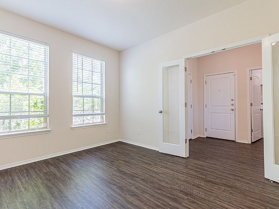 5th image of 11219 Pomona Park Dr
