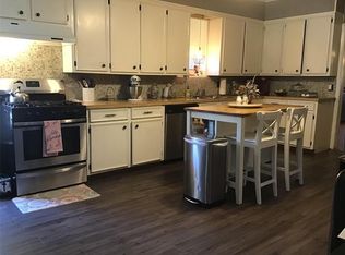107 W Stroud St, Frost, TX 76641
