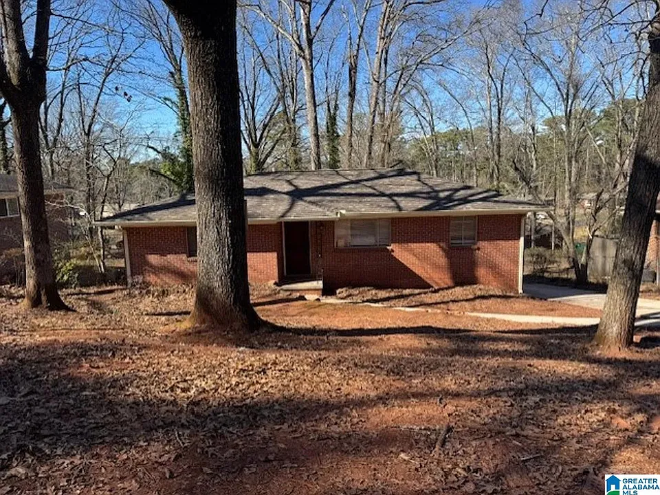 630 Lisa Ln
