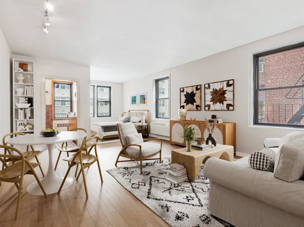 100 West 12th Street image 1 of 8