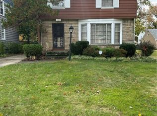 17020 Throckley Ave, Cleveland, OH 44128