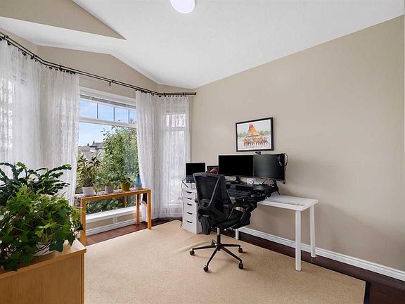3rd image of 35 E Chaparral Cir SE
