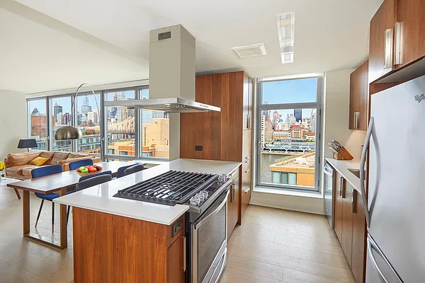 Rented by Voro, LLC | media 3