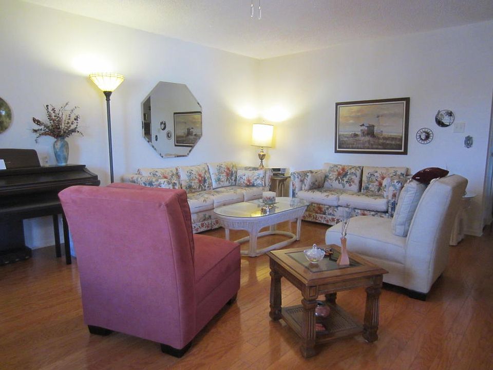 1st image of 6 Lake Vista Trl APT 201