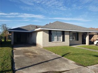 8913 Bunker Hill Rd, New Orleans, LA 70127