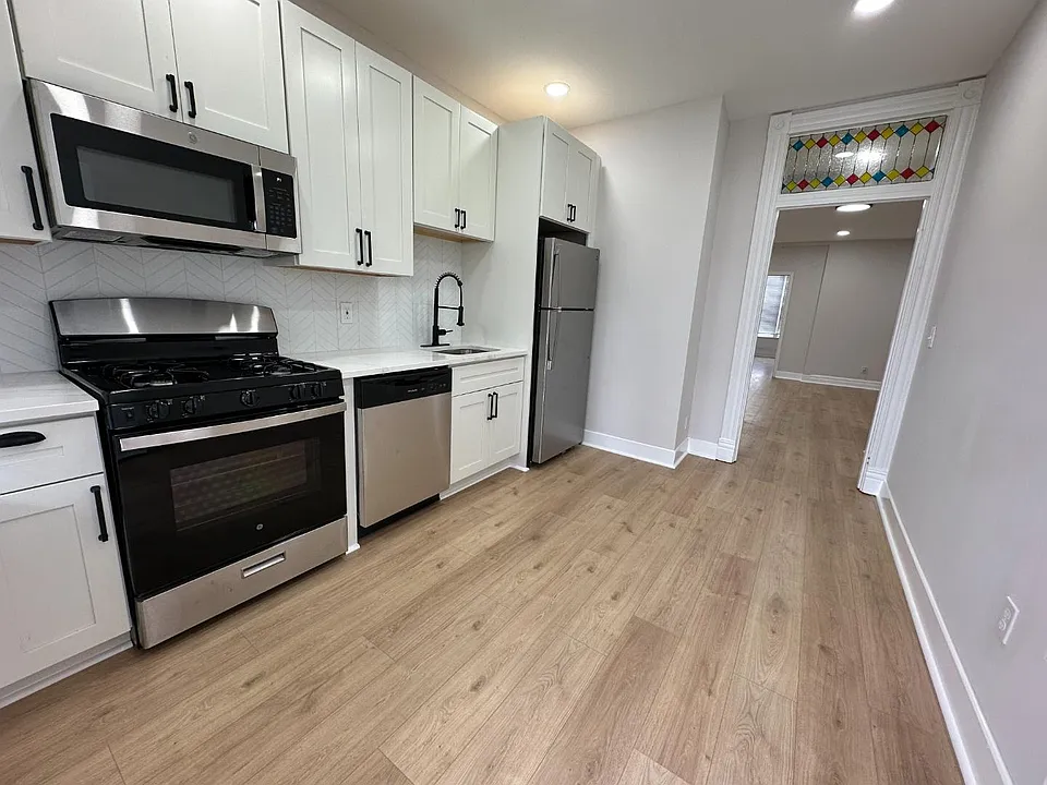 2223-2225 Benton Ter #2223A