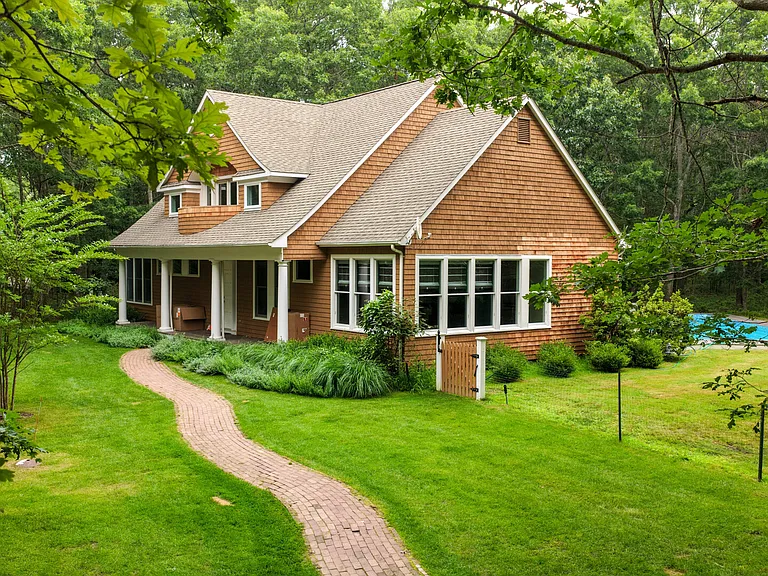 4 Stonewall Ct — Photo 31