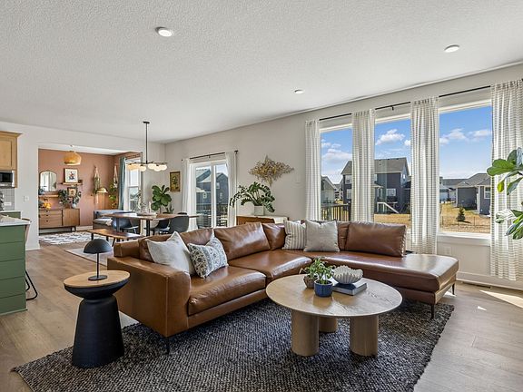 5th image of 4056 Kokanee Ave N