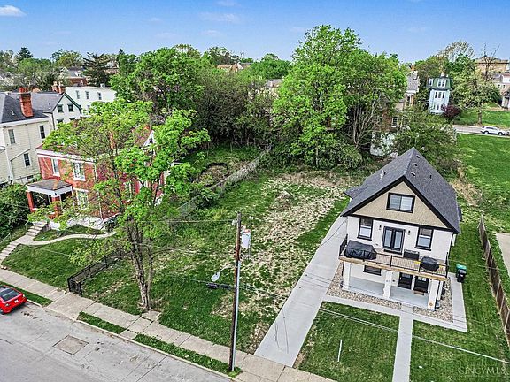 4th image of 815 Hawthorne Ave