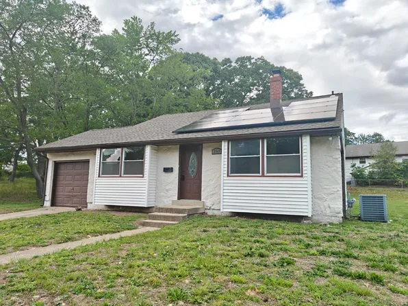 2313 S Cuthbert Dr, Lindenwold, NJ 08021