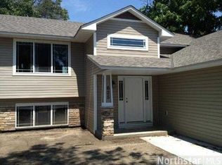 8626 Tessman Ct N, Brooklyn Park, MN 55445
