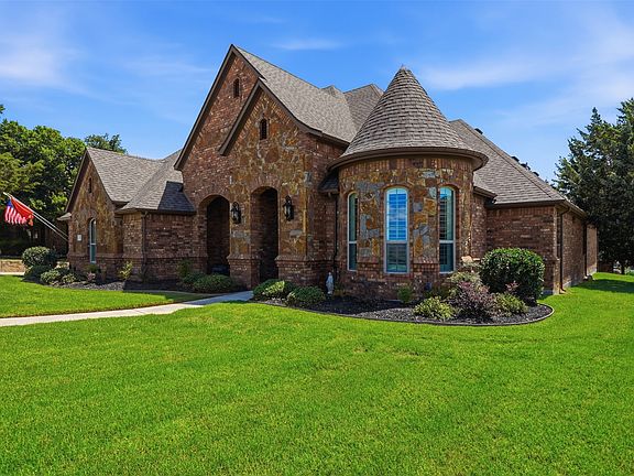 4th image of 801 Timberline Ct