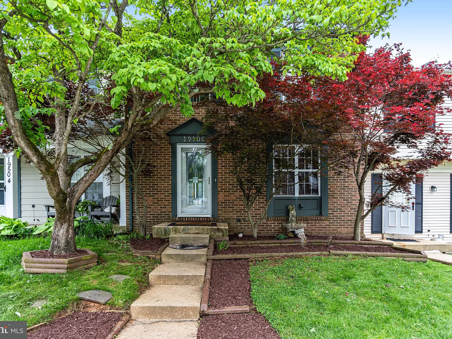 4 bed, 3.5 bath, 1654 sqft, $2,800 — Photo 4