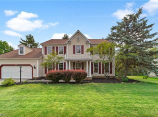 5391 Brooklands Dr, Hudson, OH 44236