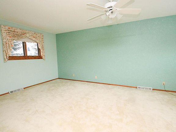 5th image of 4317 S Todd Dr #14