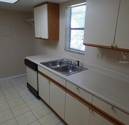 3rd image of 4373 Aqua Vista Dr #16-B