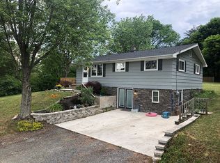 2249 Market St, Auburn, PA 17922