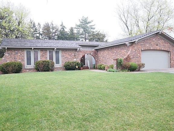 3rd image of 506 El Trigo St
