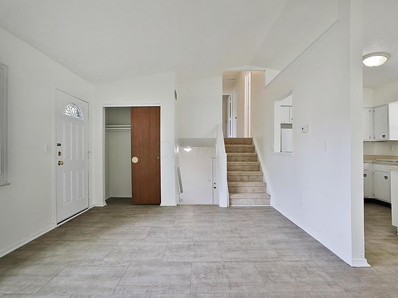 4th image of 1179 Clement Dr