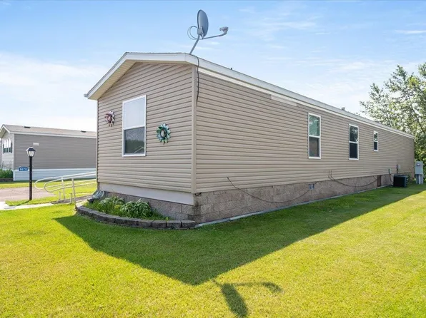 5070 Boulder Dr, Hermantown, MN 55811