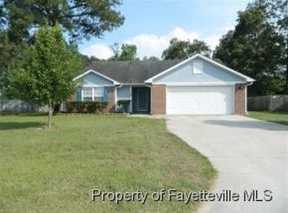 160 Riverwind Dr, Spring Lake, NC 28390