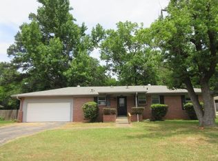 2713 Littleton Rd, Kilgore, TX 75662