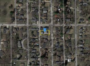 1104 Lincoln St, Hobart, IN 46342