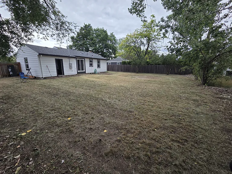 1404 N Bowman Rd — Photo 11