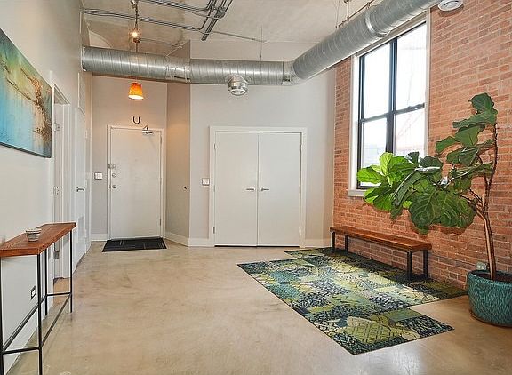 2nd image of 2675 W Grand Ave APT 201