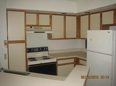 4th image of 3450 Pinewalk Dr N APT 428