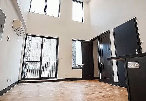 2nd image of 565 4th Ave #B6