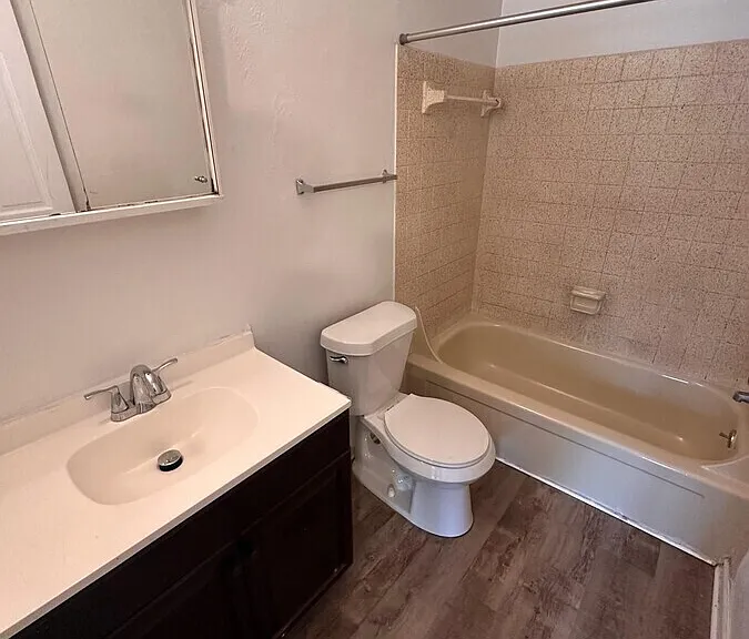 5311 N Detroit Ave #1 — Photo 11