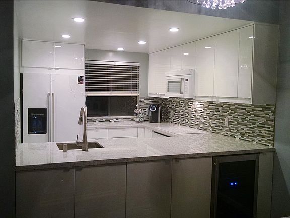 2nd image of 8360 Via Sonoma