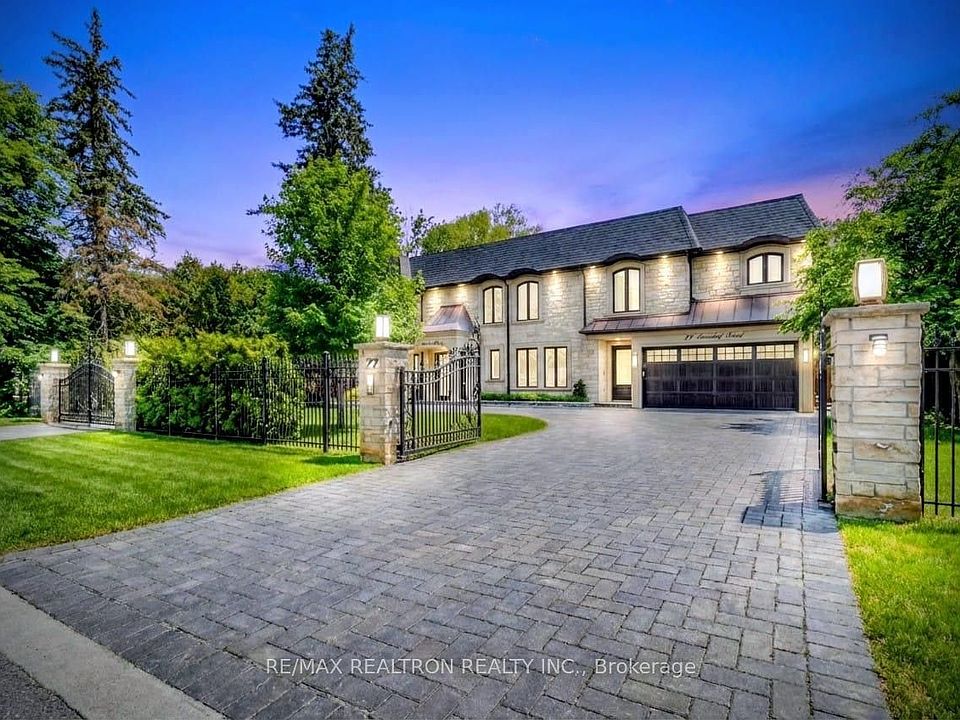 1st image of 27 Laureleaf Rd