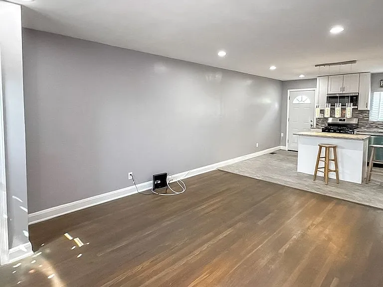 4408 Asbury Ave — Photo 4