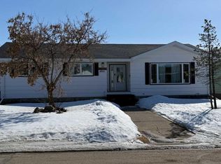 10011 N 94th Ave, Wembley, AB T0H3S0