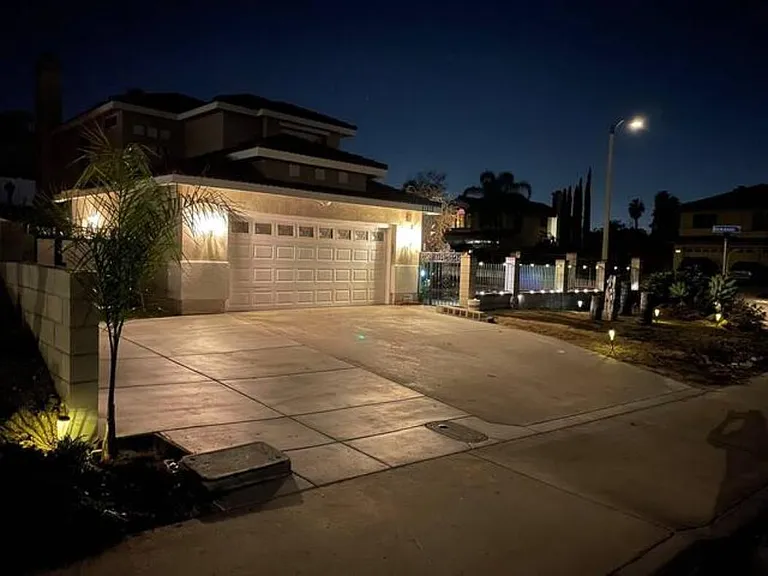 21213 Shakespeare Ct — Photo 4