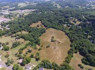 S Main St, Hillsville, VA 24343