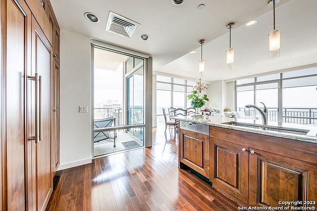 1st image of 4242 BROADWAY #1601