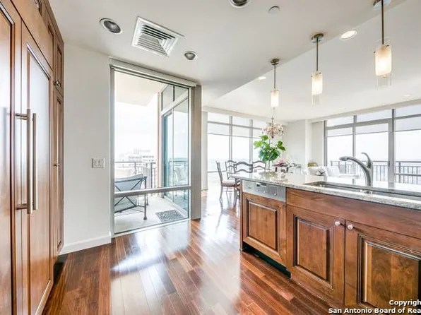 4242 BROADWAY #1601, San Antonio, TX 78209